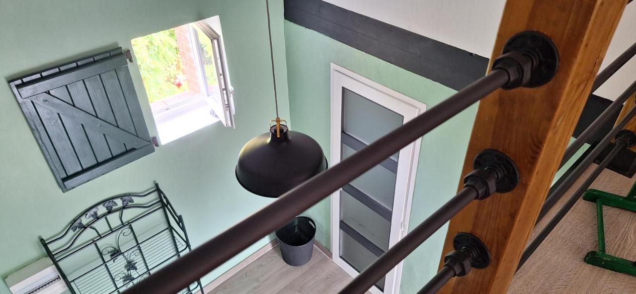 Loft En Duplex Au Mas De La Restanque Lägenhet Monteux Exteriör bild