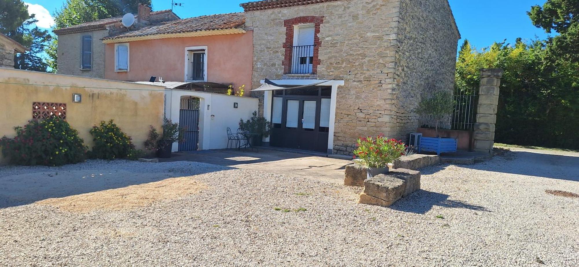 Loft En Duplex Au Mas De La Restanque Lägenhet Monteux Exteriör bild